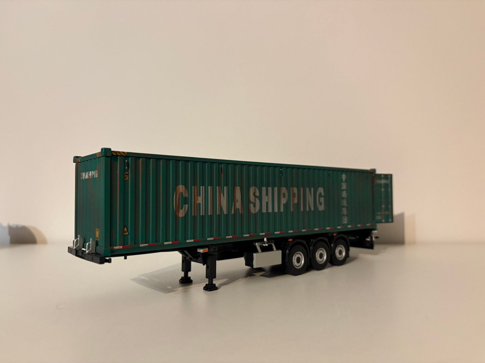 Cavallino 40” container chassis met dirty China Shipping, Verzenden, Zo goed als nieuw, Bus of Vrachtwagen, Tekno