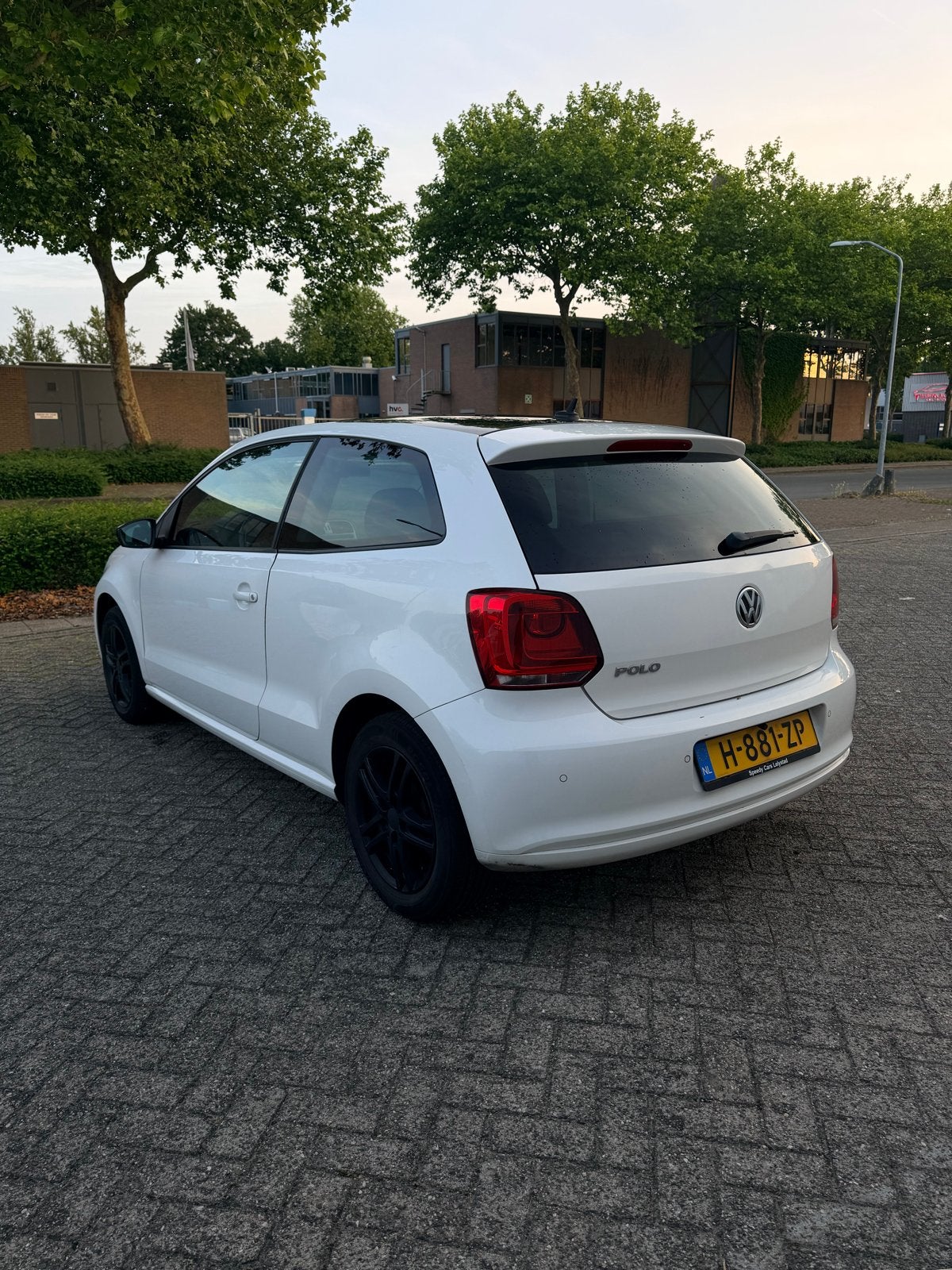 Volkswagen Polo 1.2 Benzine 2012 Wit Match editie, Auto's, Volkswagen, Voorwielaandrijving, Euro 5, 967 kg, 40 €/maand