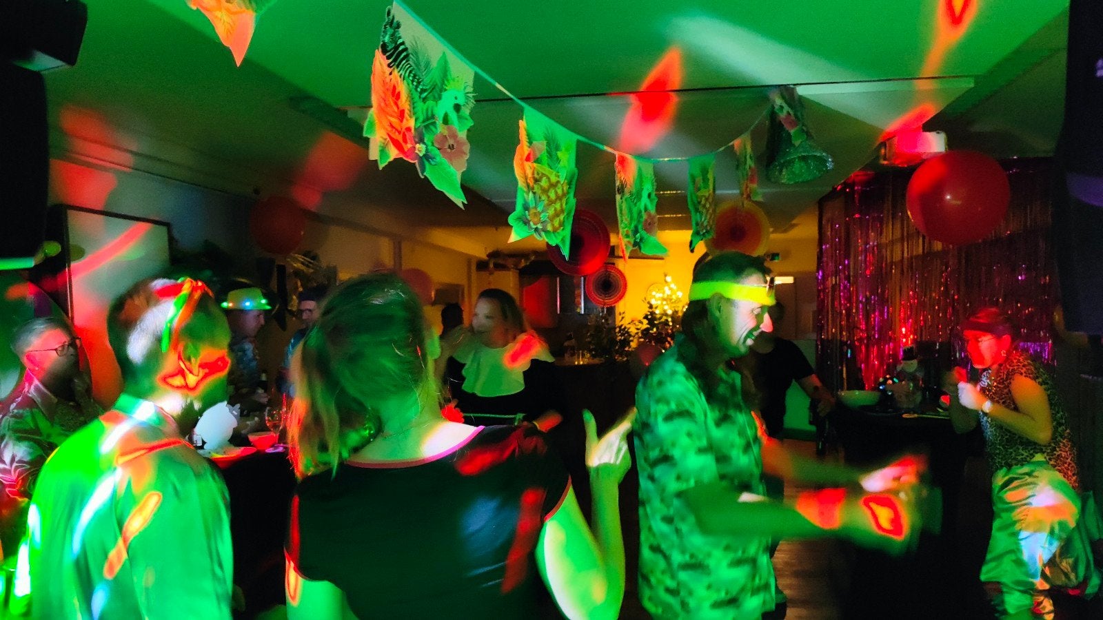 DJ voor al uw Verjaardagen of bruiloften., Solo-artiest