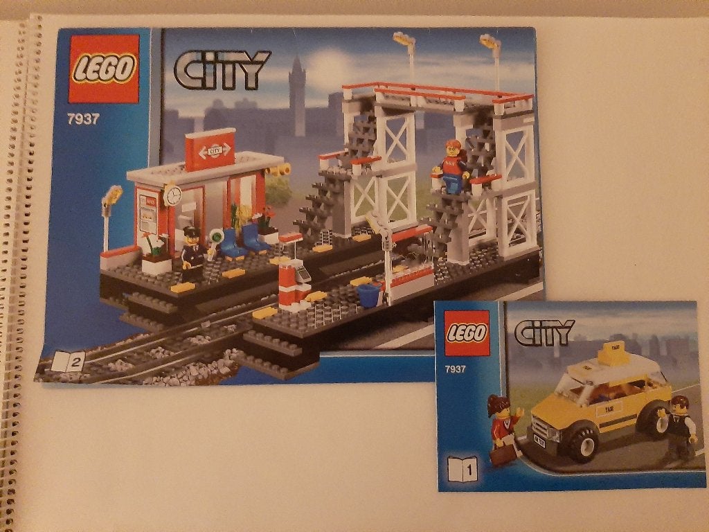 collectie lego sets: 7937, 7938, 7939, 60050 en 60052, Kinderen en Baby's, Speelgoed | Duplo en Lego, Ophalen, City, Lego, Zo goed als nieuw