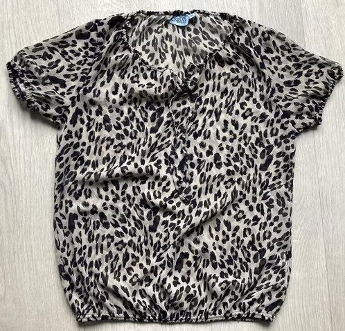 Leopard blouse maat M van John Cabot met korte mouwen, Maat 38/40 (M), Bruin, Ophalen of Verzenden, Zo goed als nieuw