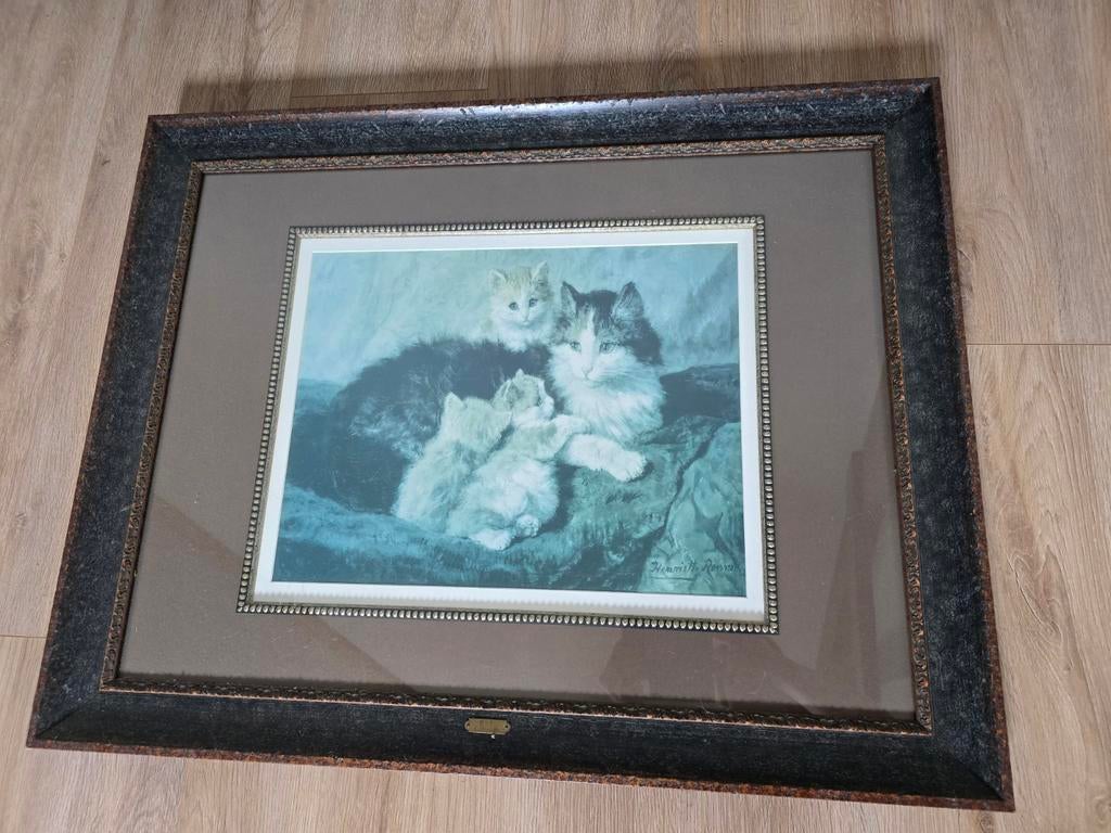 Grote ingelijste print van kattenfamilie in prachtige lijst, Antiek en Kunst, Kunst | Schilderijen | Klassiek, Ophalen