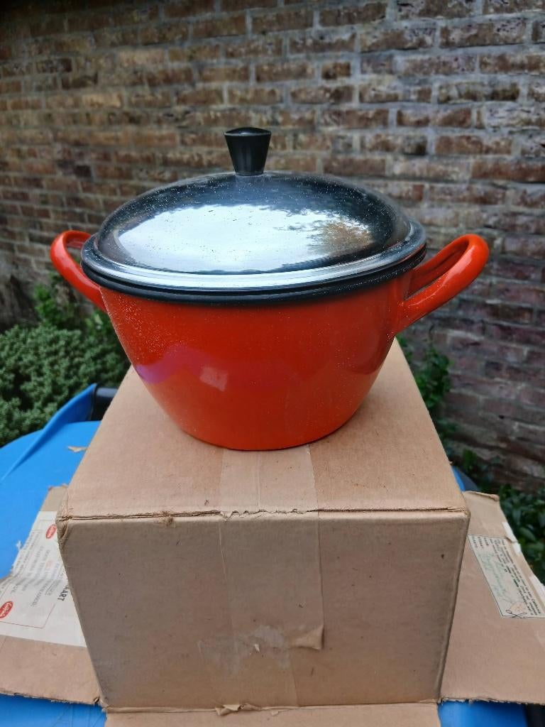 Pannetje california, Ophalen of Verzenden, Zo goed als nieuw