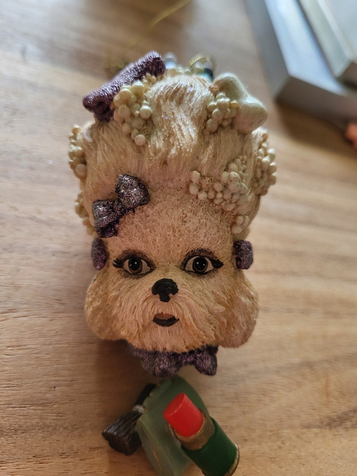 Kathryne's Collection Poedel Ornament met Make-up, Ophalen of Verzenden, Gebruikt, Hond of Kat, Beeldje of Figuurtje