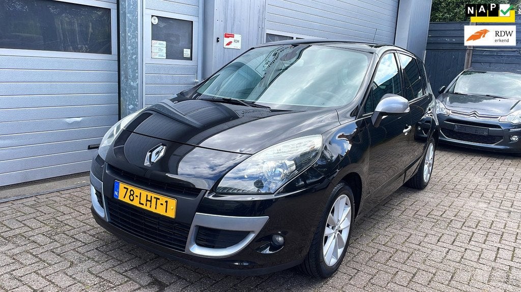 Renault Scénic 1.4 TCE Celsium-Navi-Clima-Cruise-New APK, Auto's, Voorwielaandrijving, Euro 5, Stof, Gebruikt