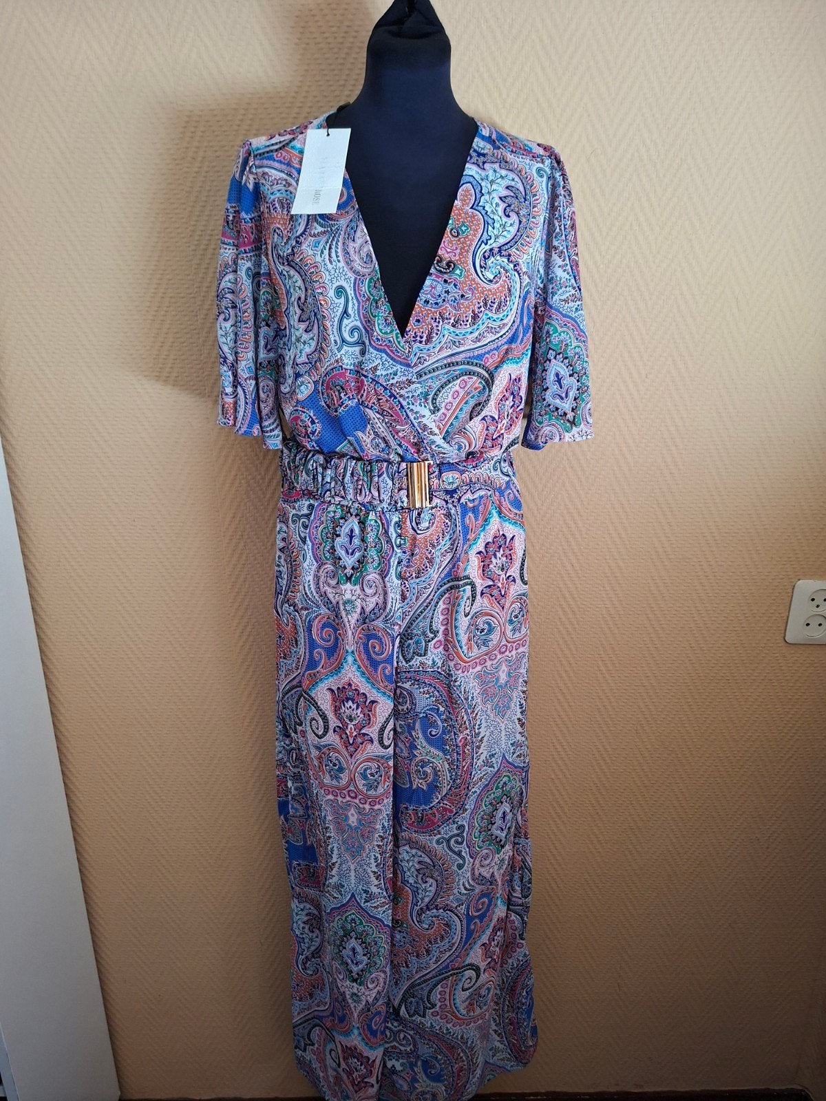 Prachtige Flamant Rose Jumpsuit - Maat L - Nieuw, Kleding | Dames, Meerkleurig, Maat 42/44 (L), Nieuw, Flamant Rose