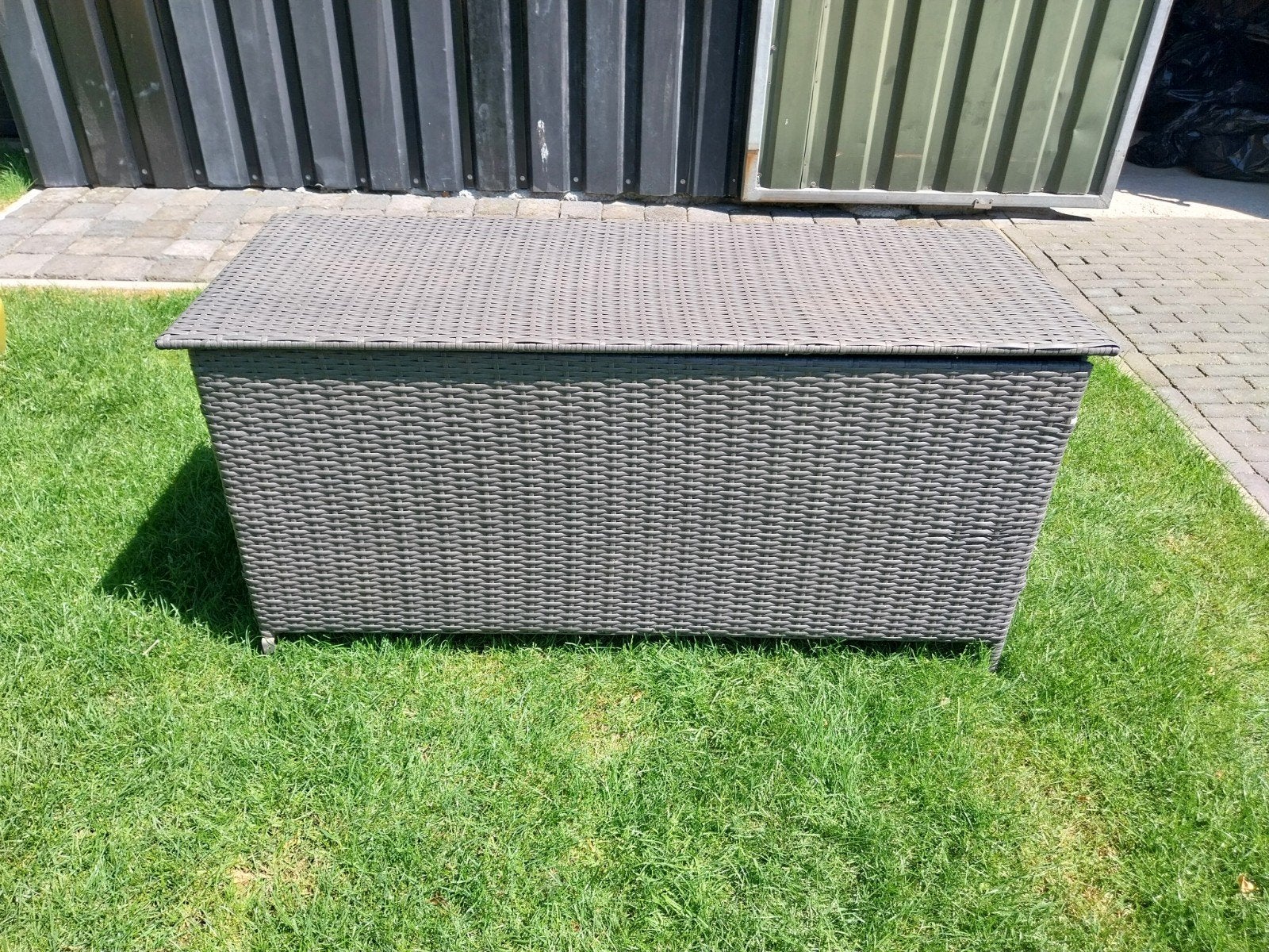 Grote grijze opbergbox van wicker voor buiten, Tuin en Terras, Ophalen, Gebruikt, Kunststof, Overige typen