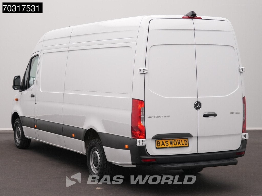 Mercedes Sprinter 317 CDI Automaat 2025 Model L3H2 LED Navi, Auto's, Automaat, Stof, Gebruikt, Euro 6