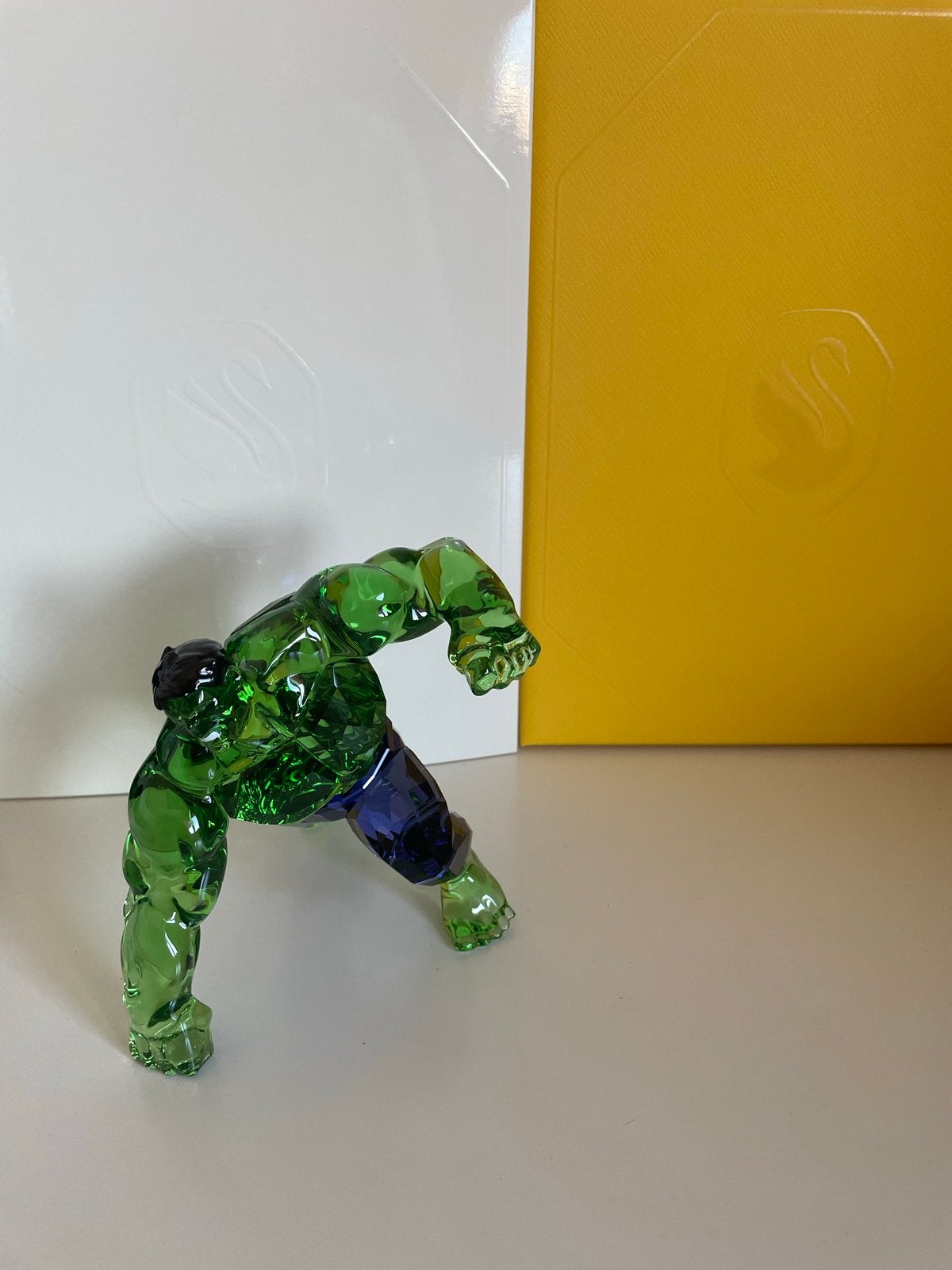 Swarovski Marvel Hulk Kristalbeeld, Ophalen of Verzenden, Nieuw, Figuurtje