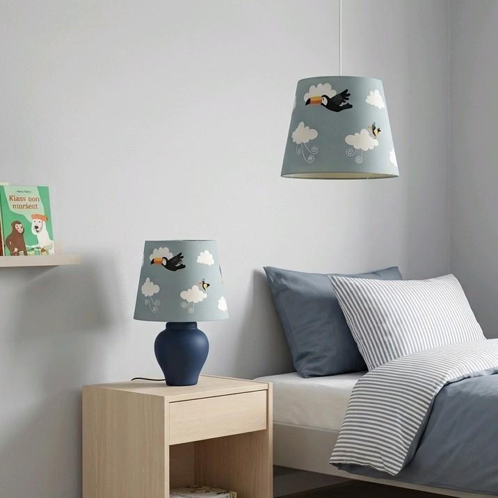 IKEA Hanglamp en Tafellamp Set - Kinderkamer, Ophalen of Verzenden, Minder dan 50 cm, Overige materialen, Kinderkamer, Speels, Modern