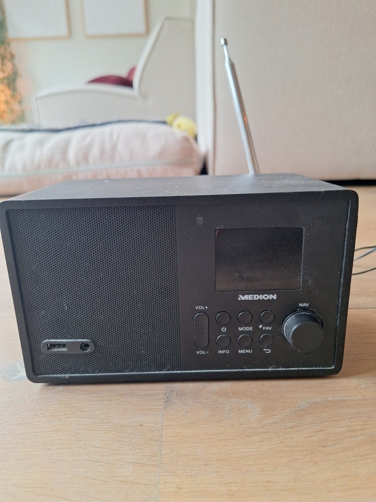 Medion MD 87460 Internetradio - Zwart, Ophalen, Gebruikt, Radio