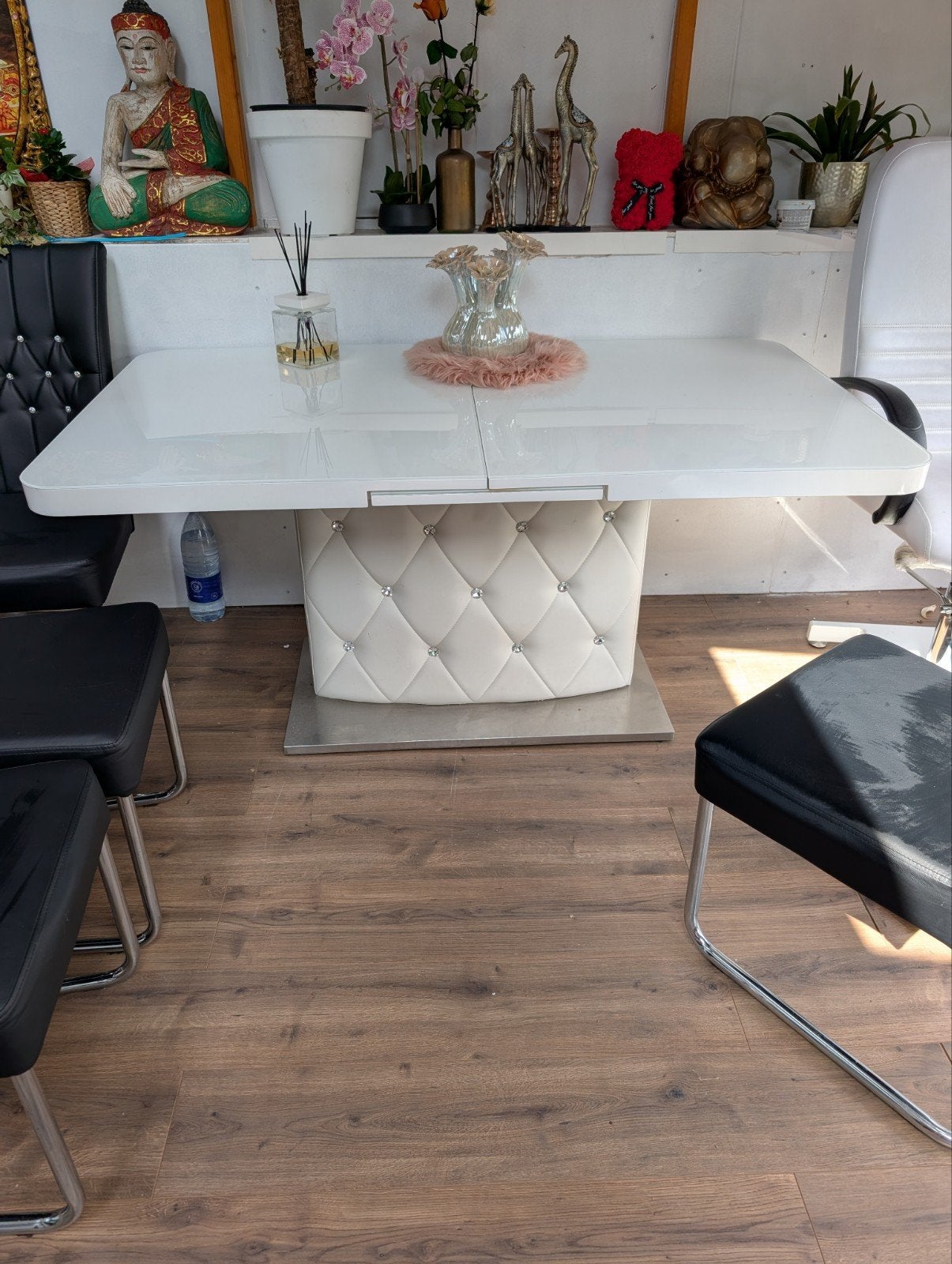 Moderne eettafel met 4 stoelen - Wit hoogglans, 100 tot 150 cm, 50 tot 100 cm, Vier personen, Rechthoekig