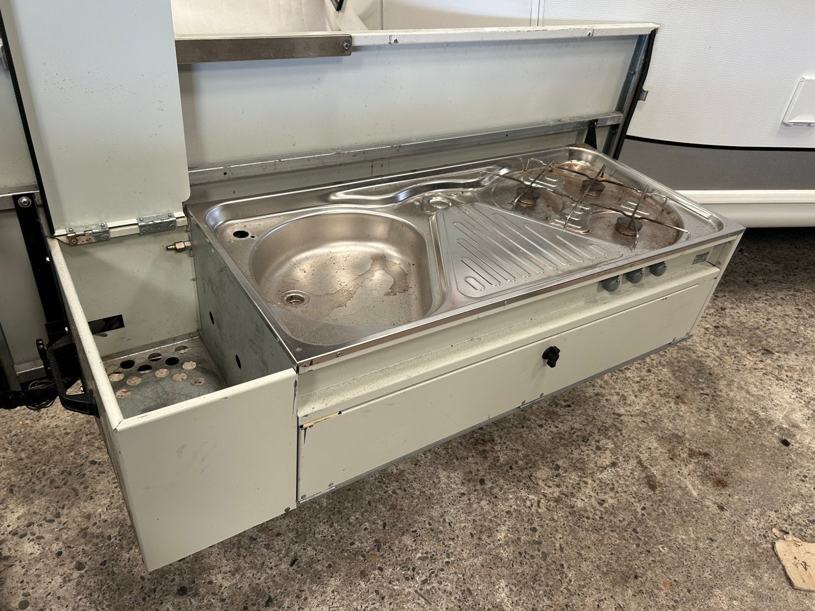 Keuken met fornuis 50, euro, Caravans en Kamperen, Ophalen, Gebruikt