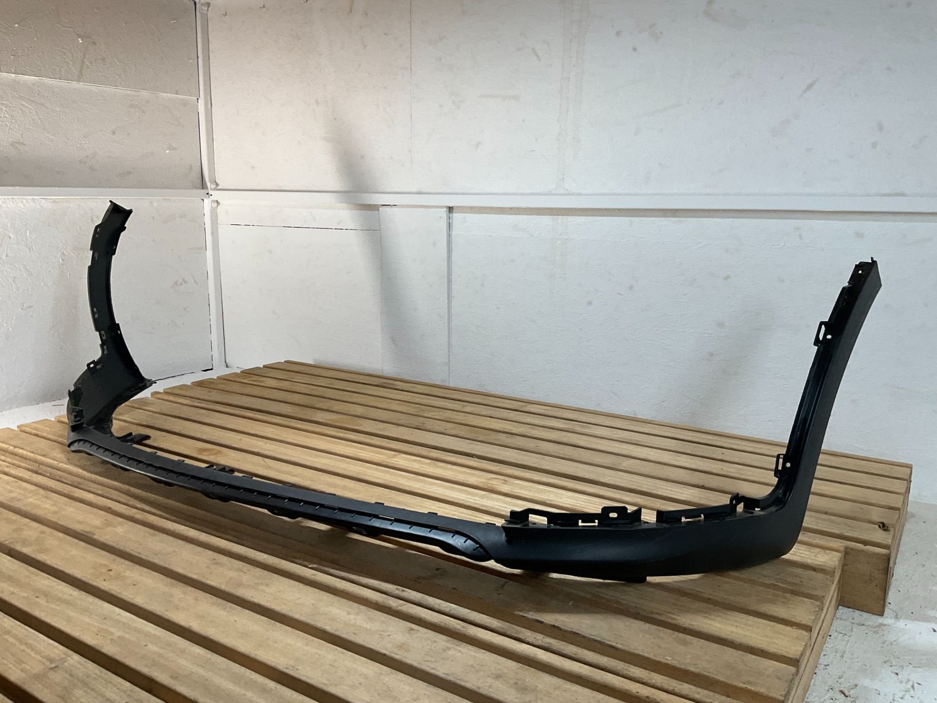 Bumper Lip Volkswagen Golf MK8 5H0805915A9B9 RIS-369, Auto-onderdelen, Gebruikt, Volkswagen, Volkswagen AG, Bumper