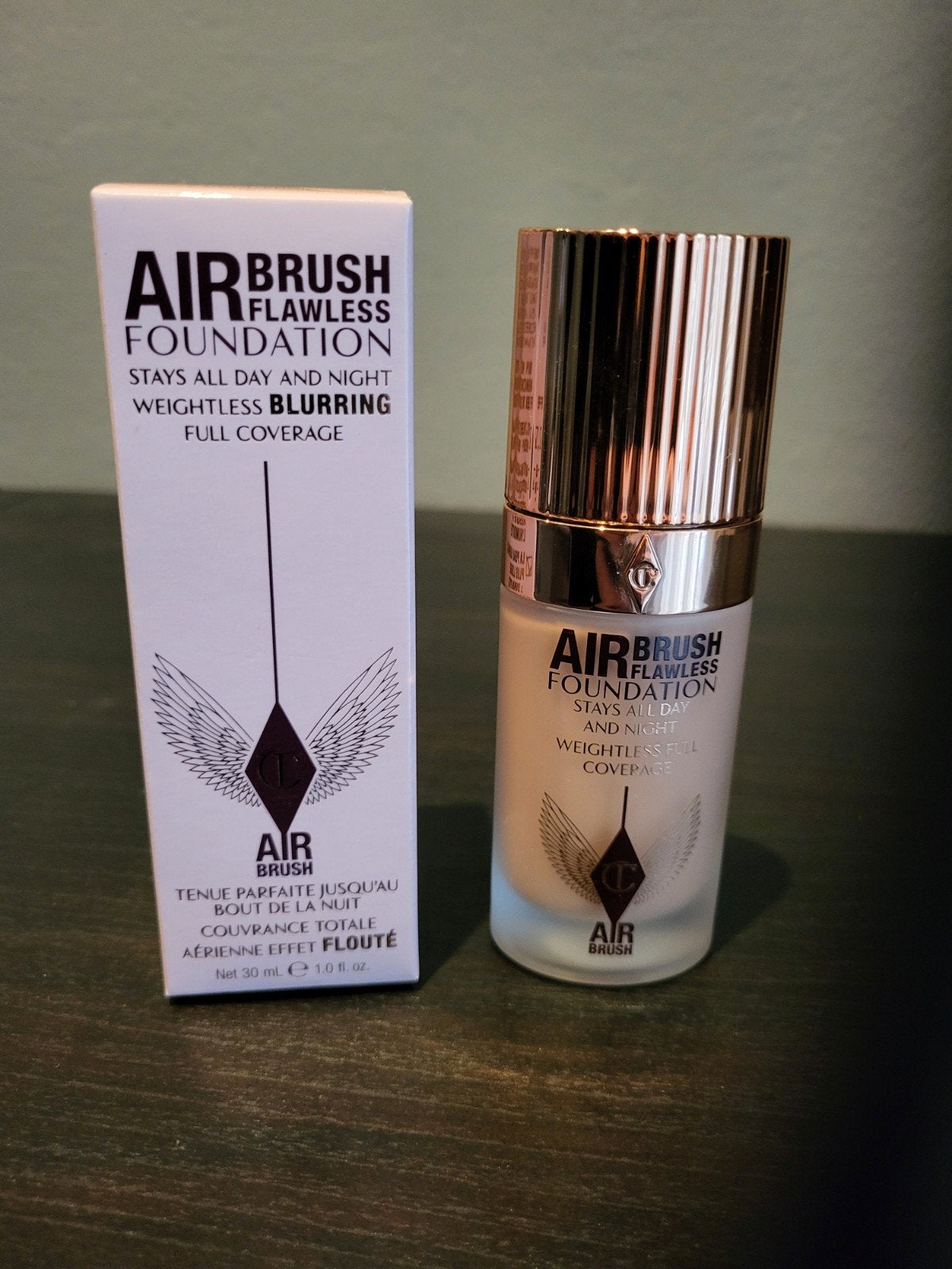 Charlotte Tilbury airbrush flawless foundation, kleur: 7cool, Ophalen of Verzenden, Nieuw, Gehele gezicht, Camouflage