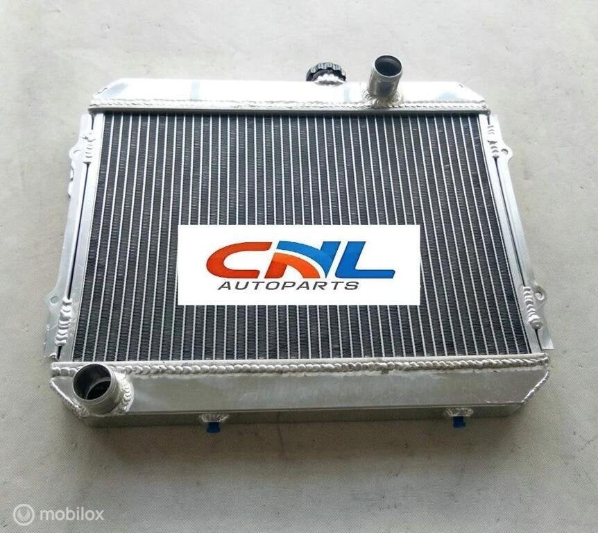 Radiateur TOYOTA COROLLA KE30 KE35 KE38 KE55 KE70 1974-85 AT, Nieuw, Ophalen of Verzenden