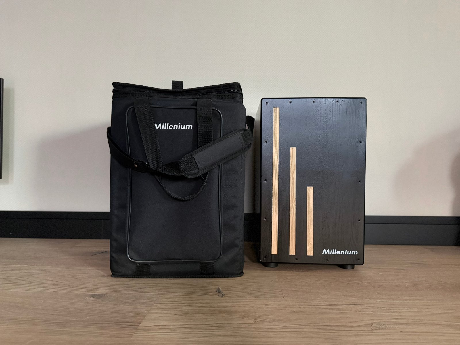Millenium Cajon met draagtas - Zo goed als nieuw, Ophalen, Zo goed als nieuw, Overige soorten