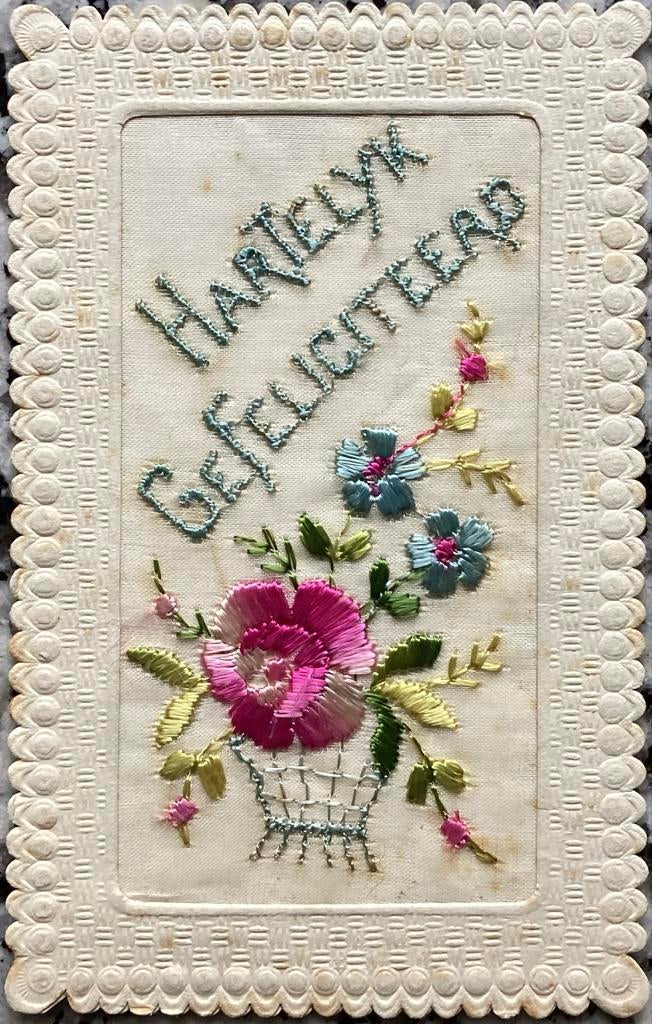 Antieke zijdegeborduurde ansichtkaart Vintage Rond 1900, Ophalen of Verzenden