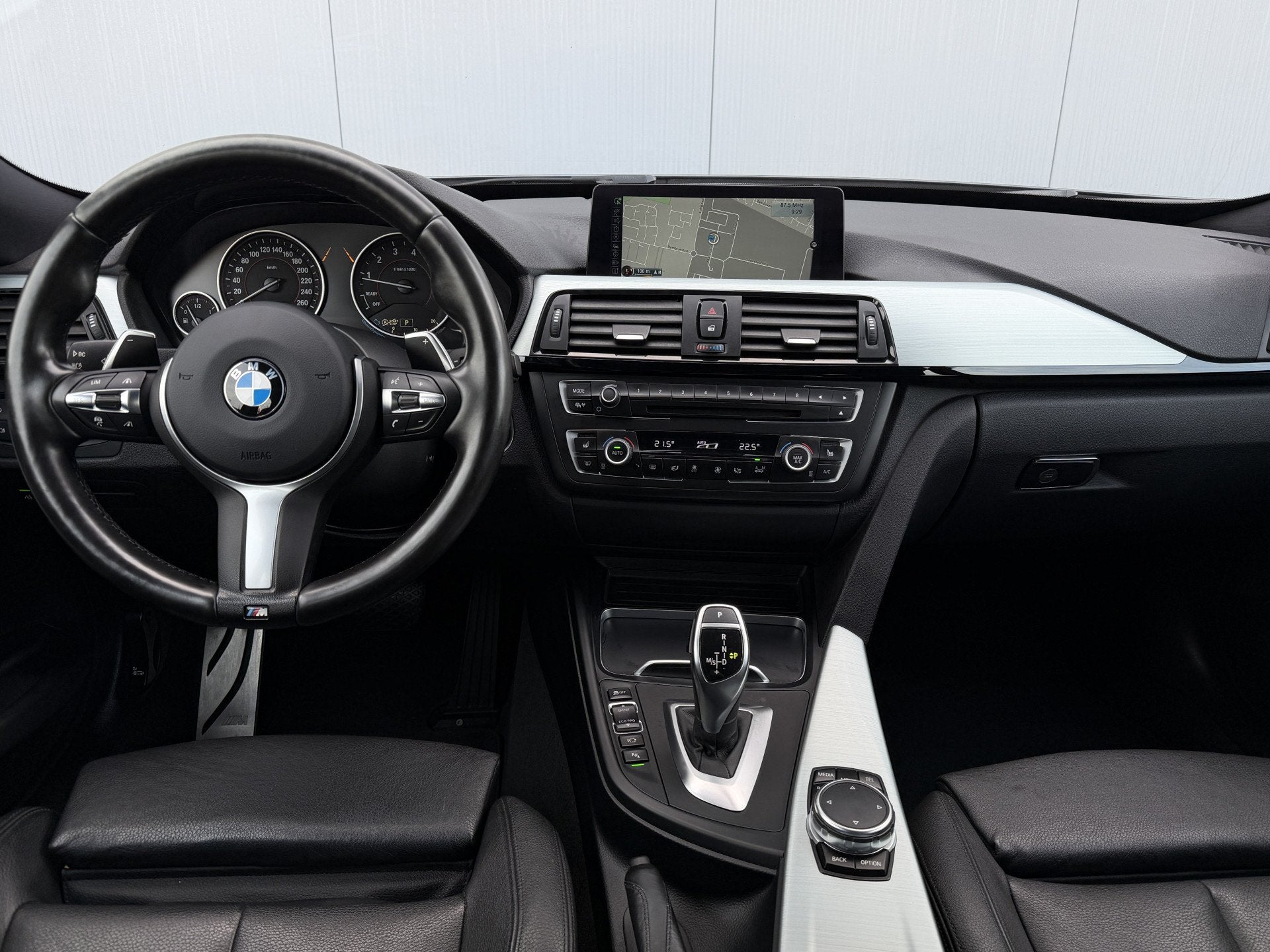 BMW 3-serie Gran Turismo 328i M Sport Edition High Executive, Auto's, Automaat, 745 kg, Gebruikt, Euro 6