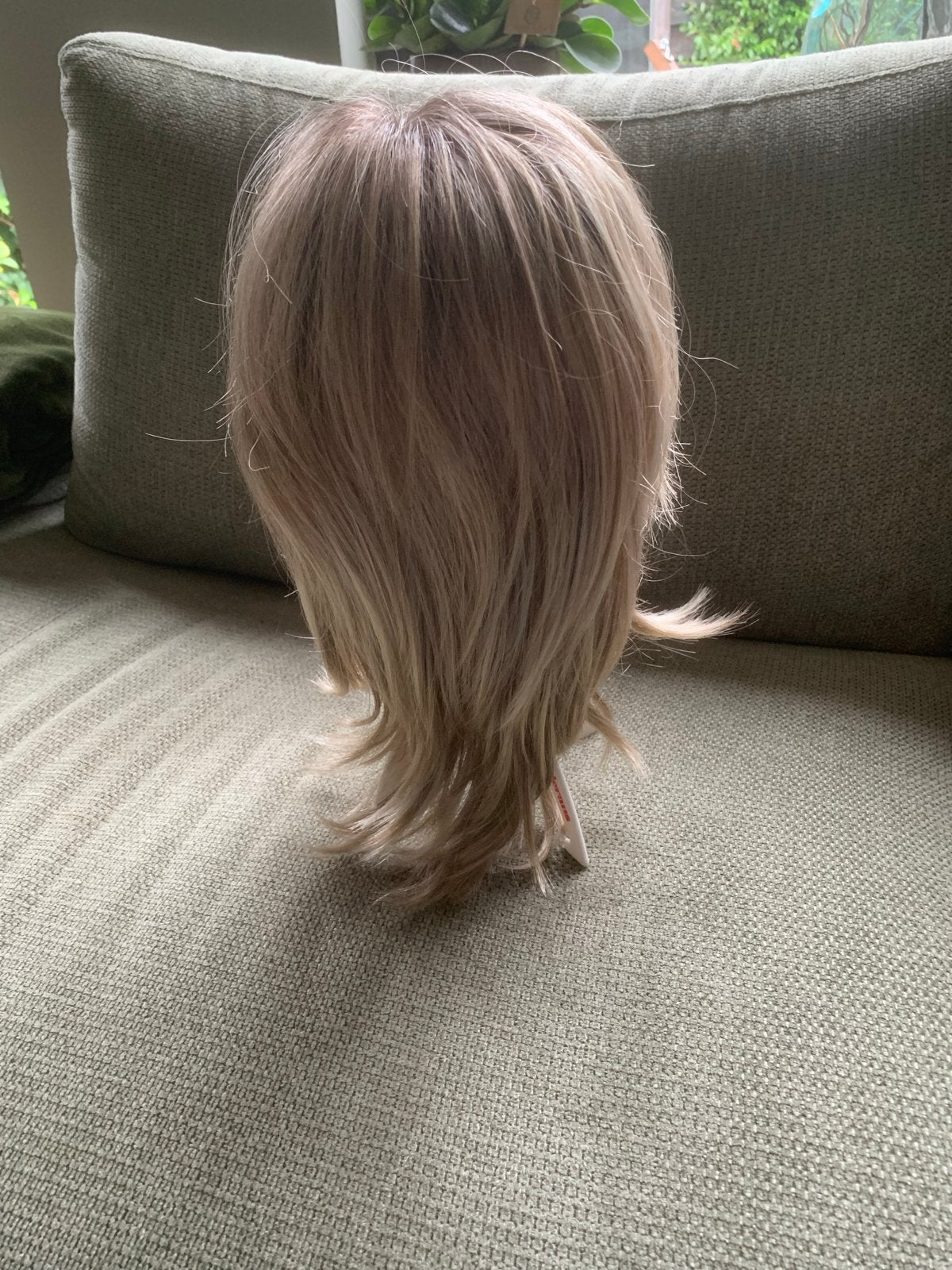 Synthetische pruik - Blond haar, Ophalen of Verzenden, Gebruikt, Pruik of Haarverlenging
