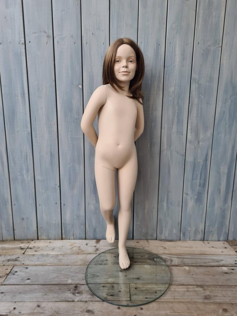 etalagepop kindje meisje 110 cm Hans Boodt paspop 1, Ophalen of Verzenden, Gebruikt, Paspop