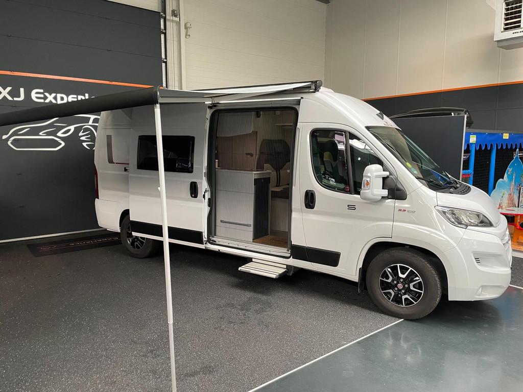 Caravans And Camping Roller