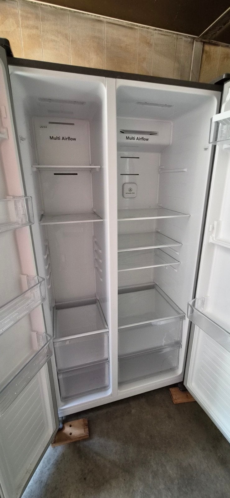 Amerikaanse koelkast side-by-side, Hisense Inverter (defect)