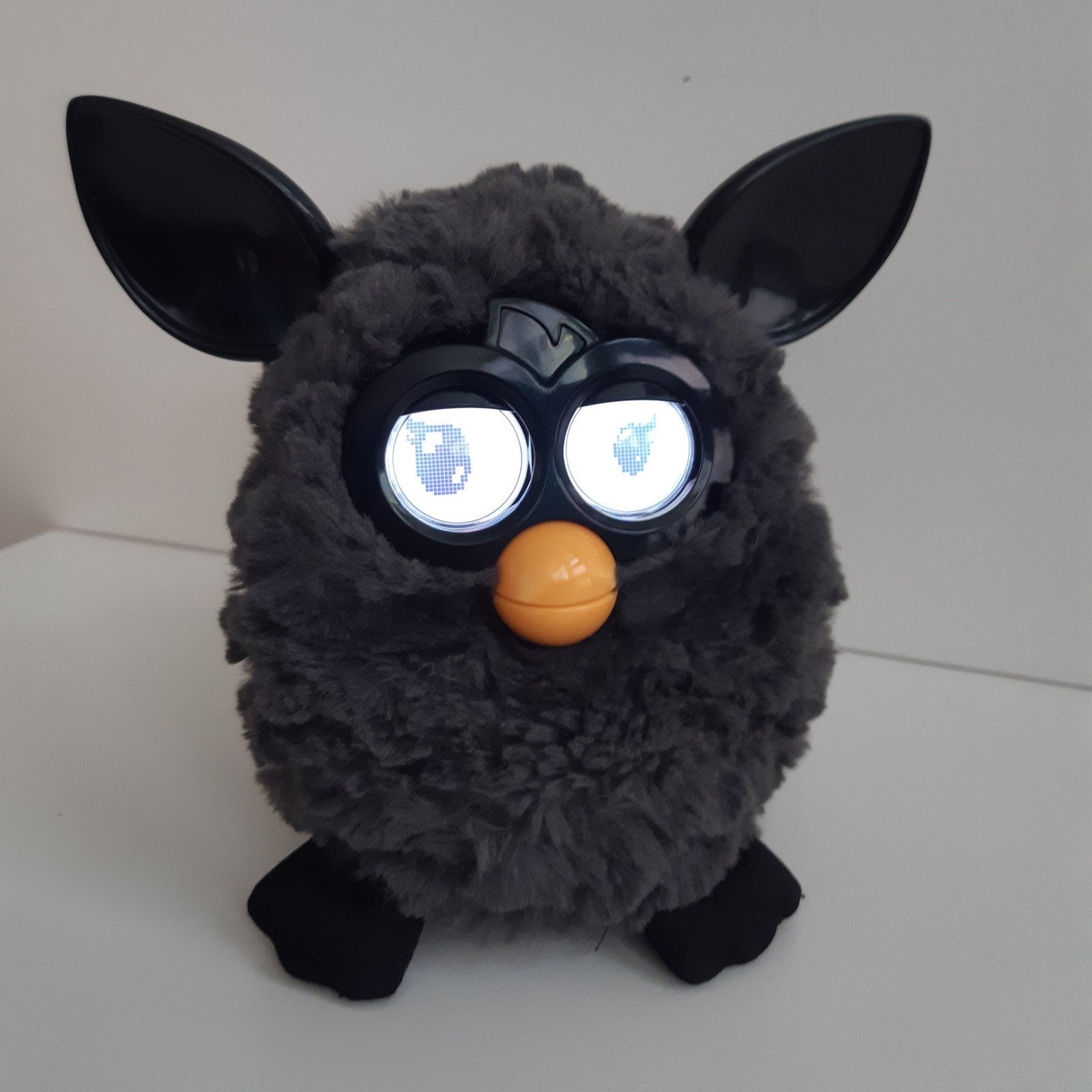 Furby Grijs (2012) Hasbro, Verzamelen, Ophalen of Verzenden, Gebruikt
