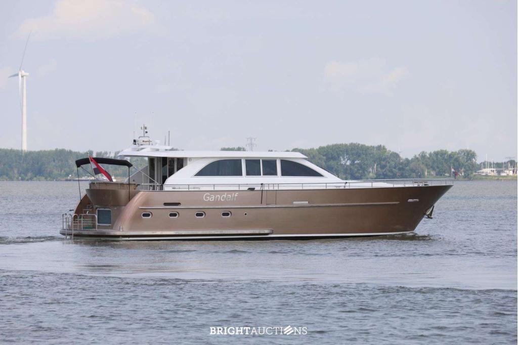 Van Den Hoven Executive 1700, Staal, Zo goed als nieuw, 12 meter of meer, B. van den Hoven Jachtbouw B.V.