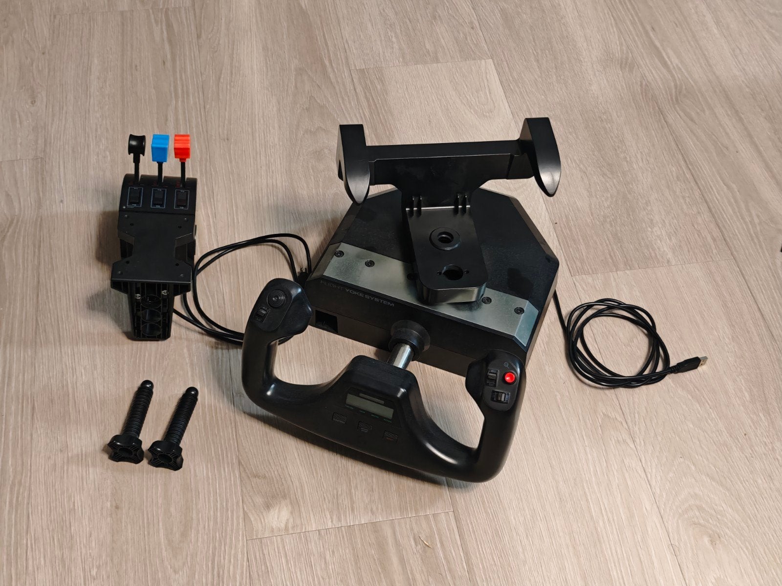 Logitech G Saitek Flight Yoke System & Throttle, Computers en Software, Joysticks, Ophalen of Verzenden, Zo goed als nieuw, Logitech, Thrustmaster