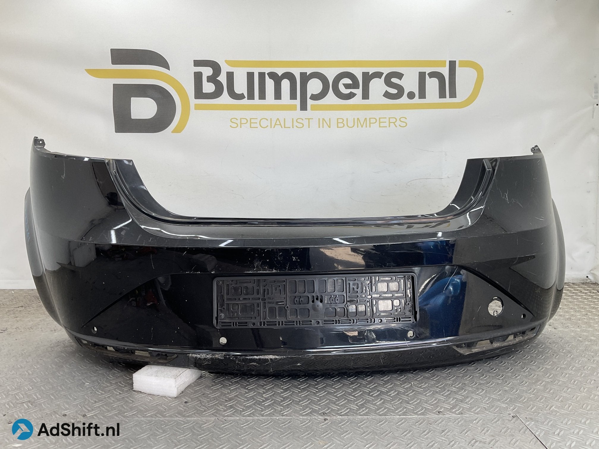 Bumper Seat Leon 1P 1P0807421D 05-12 Achterbumper F7-22761