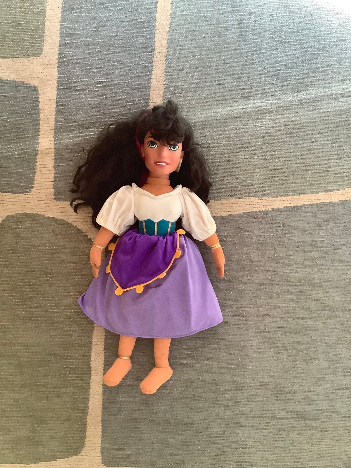 Esmeralda pop van Mattel uit 1995,van Walt Disney Compagnie, Ophalen of Verzenden, Overige figuren, Gebruikt, Beeldje of Figuurtje