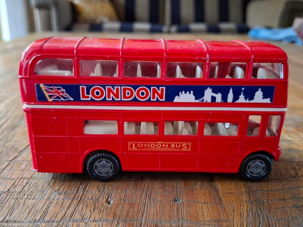 London dubbeldekker bus, Hobby en Vrije tijd, Modelauto's | 1:87, Ophalen of Verzenden, Gebruikt, Bus of Vrachtwagen, Overige merken