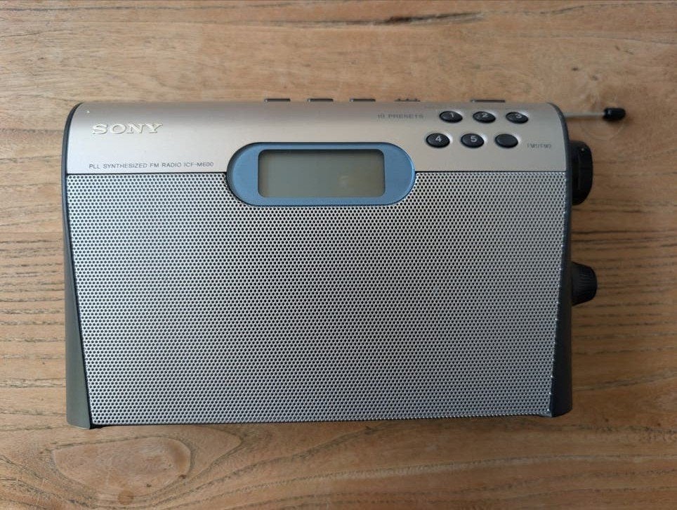 Sony ICF-M600 FM-radio met digitale display, Ophalen, Gebruikt, Overige typen