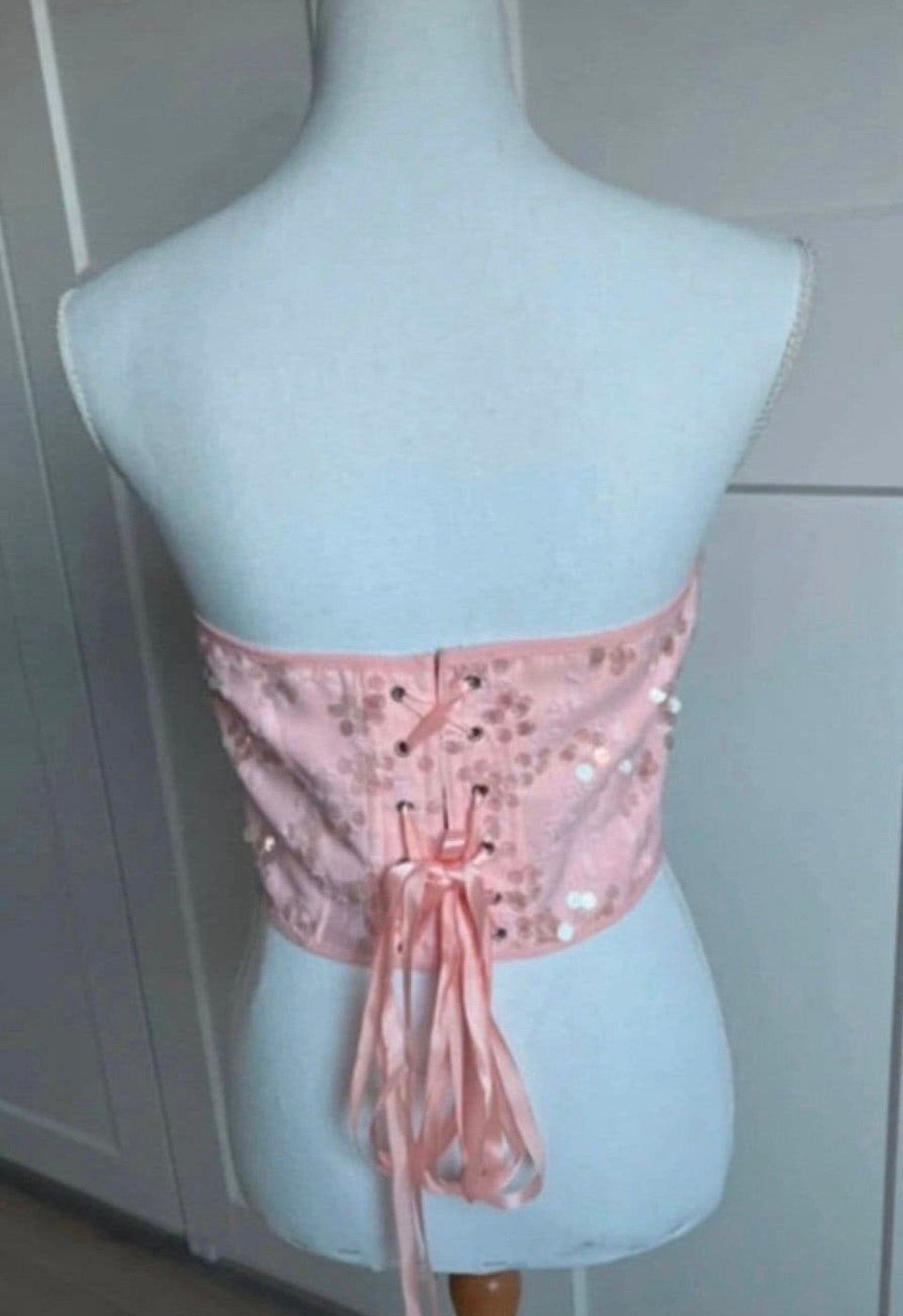 Nieuw Roze korset met pailletten, 36 38, Kleding | Dames, Ophalen of Verzenden, Zo goed als nieuw, Overige kleuren, 5 cm of meer