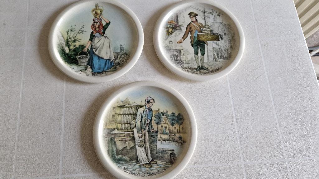 3 oude franse schotels keramiek, Antiek en Kunst, Antiek | Keramiek en Aardewerk, Ophalen of Verzenden