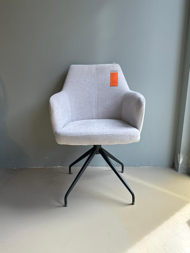 Comodo Tigio, Huis en Inrichting, Fauteuils, Ophalen, Zo goed als nieuw, Stof, Minder dan 50 cm