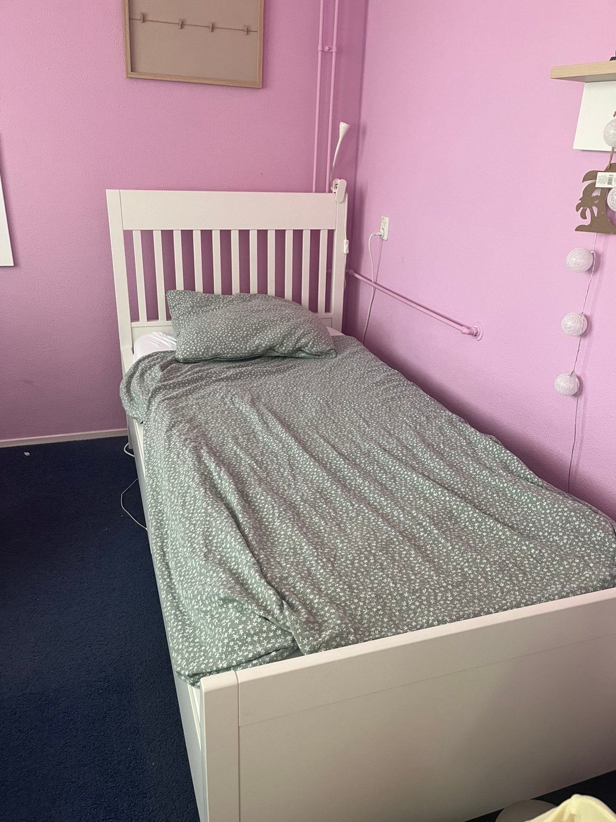 Idanäs bed IKEA 1 persoons wit, Huis en Inrichting, Slaapkamer | Bedden, Ophalen, 90 cm, Eenpersoons, Wit