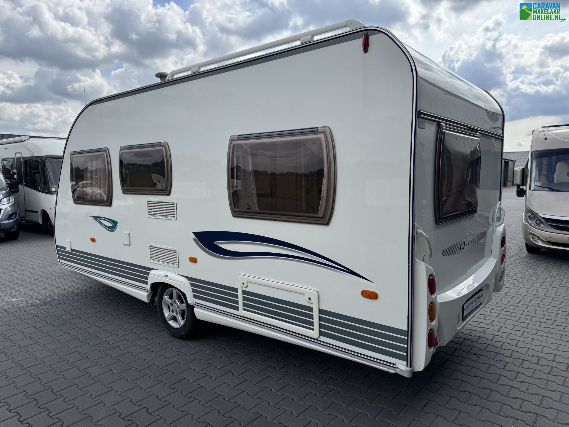 Beyerland Quartz 450 TF | Lengtebed | Mover | Tent & Luifel!, Caravans en Kamperen, Caravans, Rondzit, Bedrijf, 4 tot 5 meter