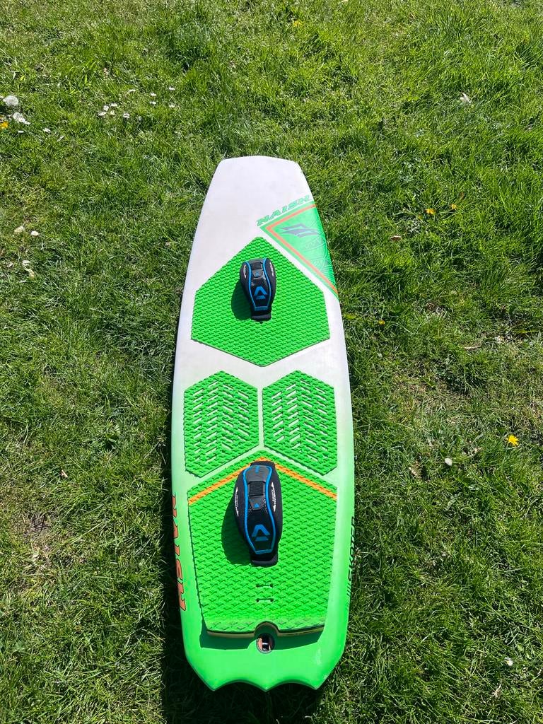Naish Skater 5.2 Surfboard kitesurf, Ophalen, Zo goed als nieuw