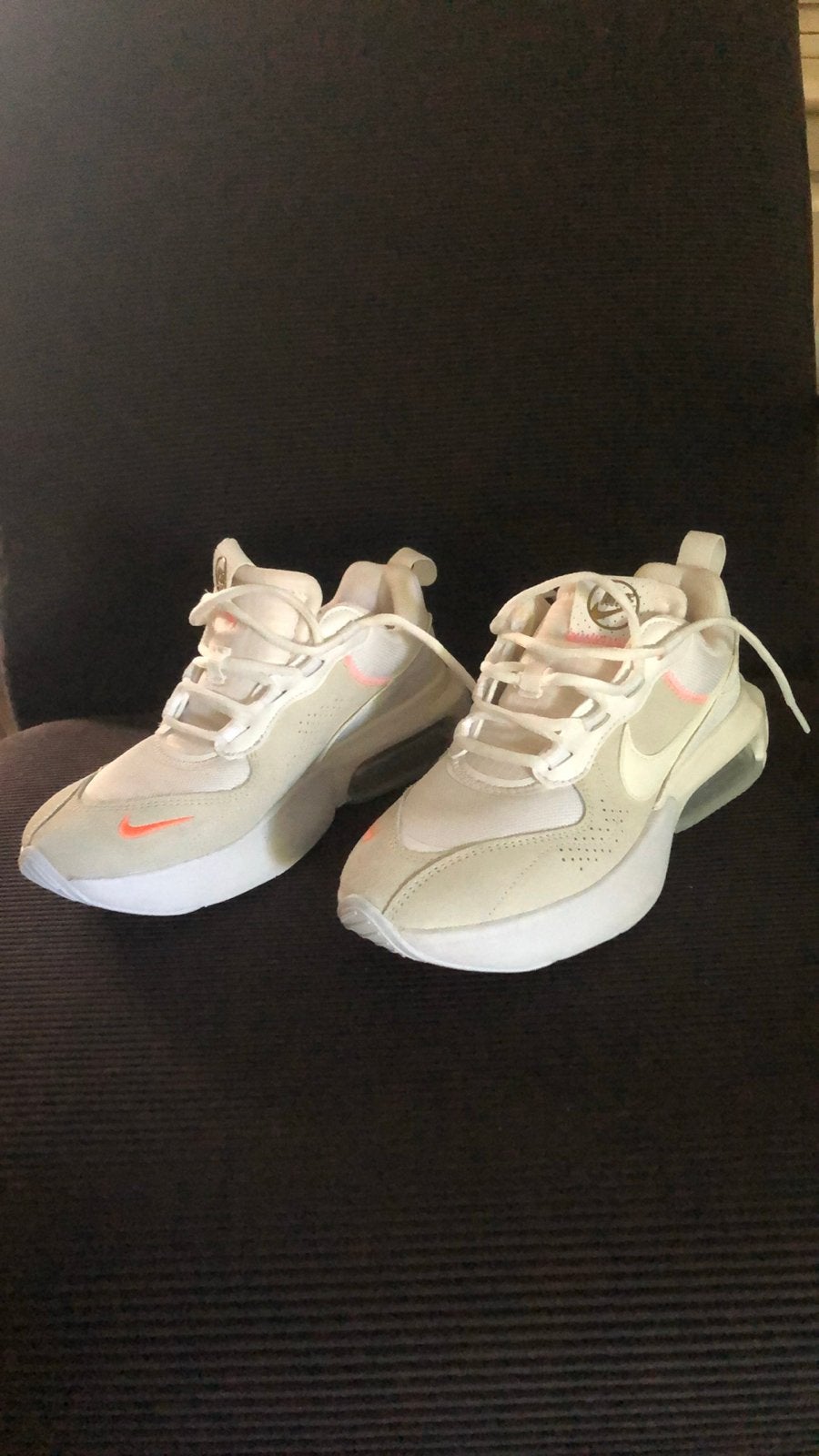 Nike Air Max Verona maat 37,5 US 6,5 (vallen klein uit), Ophalen of Verzenden, Nieuw, Oranje, Sneakers of Gympen