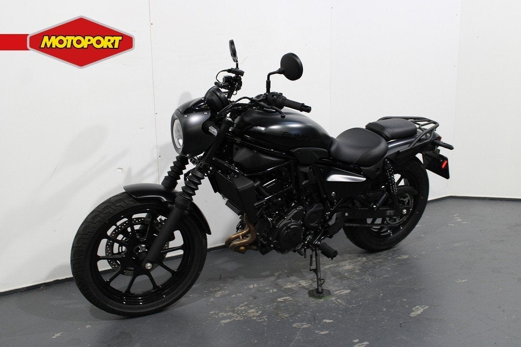 Kawasaki ELIMINATOR 500 SE (bj 2026), Motoren, Motoren | Kawasaki, Chopper, Bedrijf, Info@kawasaki.nl, Jacobus Spijkerdreef 1-3
2132 PZ  Hoofddorp, NL