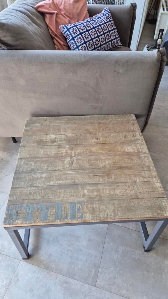 Vierkant bijzettafel/plantentafel, Ophalen, Gebruikt, 50 tot 100 cm, Vierkant