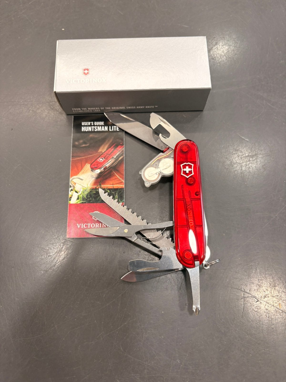 Victorinox Huntsman lite zwitsers zakmes, Ophalen of Verzenden, Nieuw
