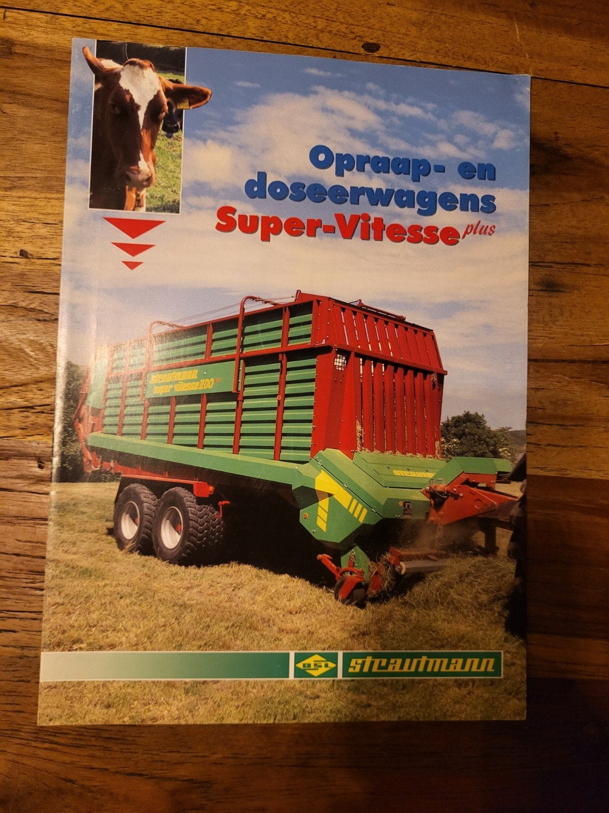 tractor folder Strautmann Super Vitesse opraap doseerwage, Ophalen of Verzenden