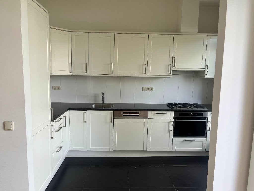 Complete keuken inclusief apparatuur, Ophalen, Gebruikt, Wit, Hoekkeuken