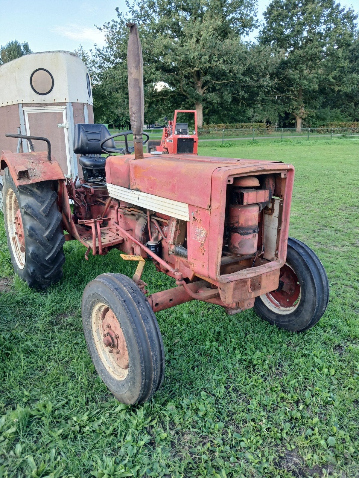 international 353 tractor voor onderdelen, Zakelijke goederen, Ophalen