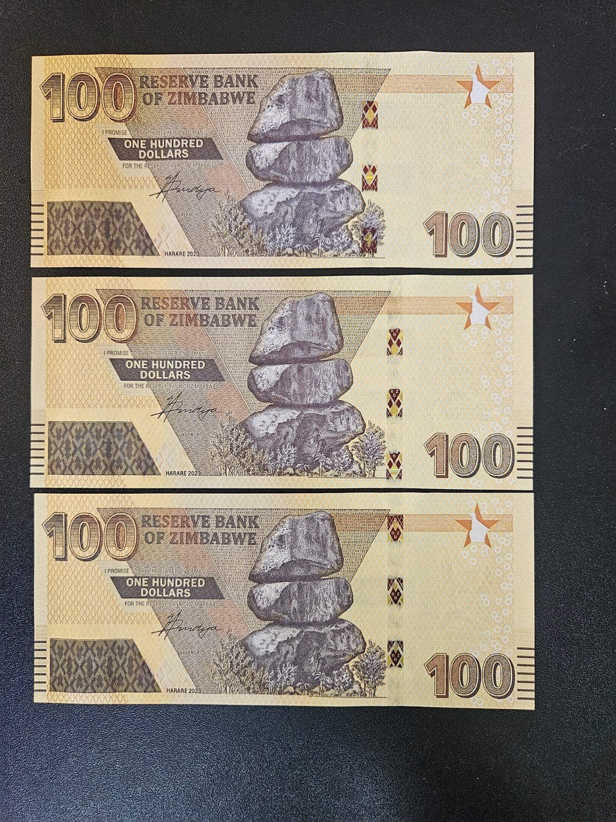 Zimbabwe pick W106 2023 UNC per stuk, Ophalen of Verzenden, Zimbabwe, Los biljet