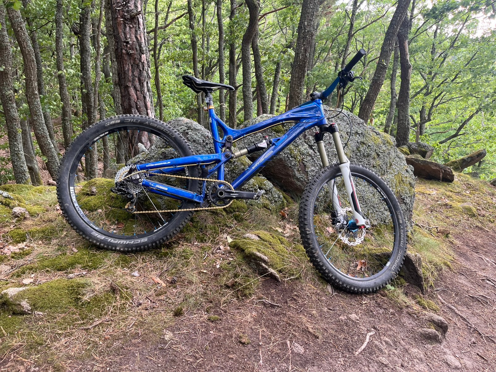 Intense uzzi industrie nine sram x-0, Fully, Zo goed als nieuw, Schijfrem, Ophalen