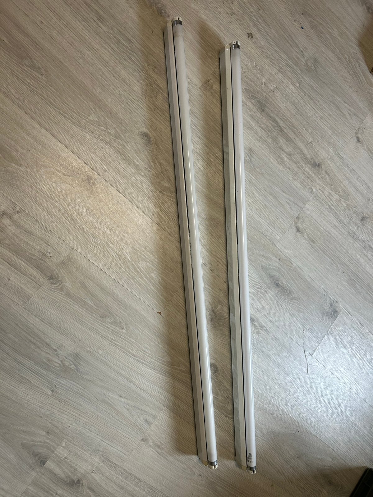 2x TL lamp en armatuur, Wit, Overige merken, Gebruikt, G13 (TL)